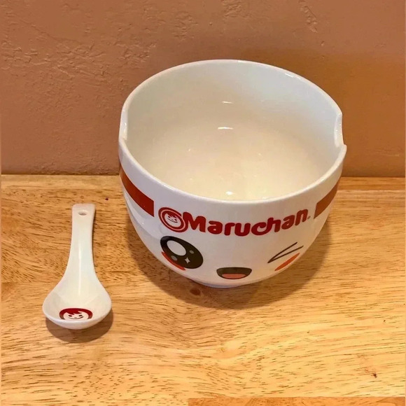 Maruchan Ramen Noodle Bundle With Ceramic Noodle Dish Chopsticks And Spoon - Picture 9 of 14
